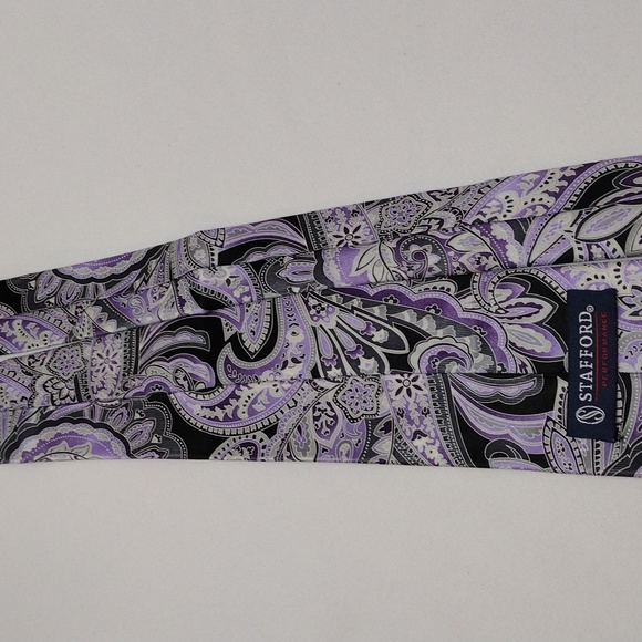 Stafford Performance Purple, Gray and Black Paisley Men's Tie NT#13 - Picture 10 of 13